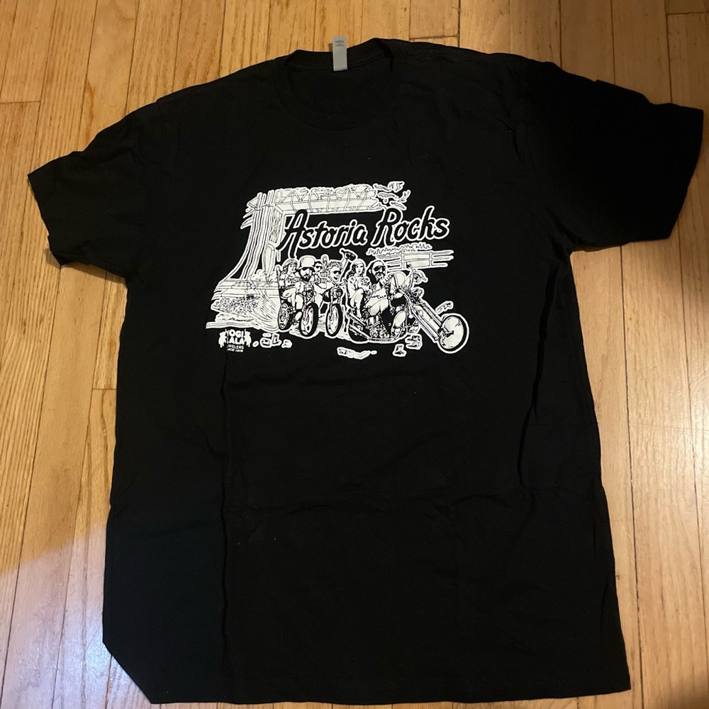 Astoria rocks Graphic T-Shirt